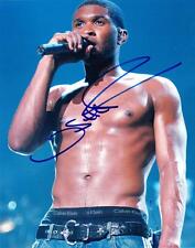 HOT SEXY USHER RAYMOND SIGNED 8X10 PHOTO AUTHENTIC AUTOGRAPH COA picture
