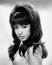 RONNIE SPECTOR MUSIC ARTIST - 8X10 PUBLICITY PHOTO (FB-273) picture