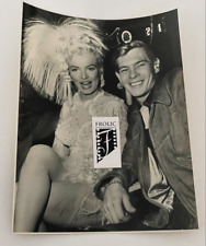 MARILYN MONROE & Johnnie Ray 1954 There's No Business Like Show Business CANDID picture