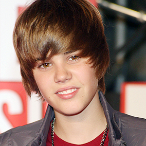 Justin Bieber Pictures on Justin Bieber Beats Out Most Of The Nba  Nfl  And Mlb Players