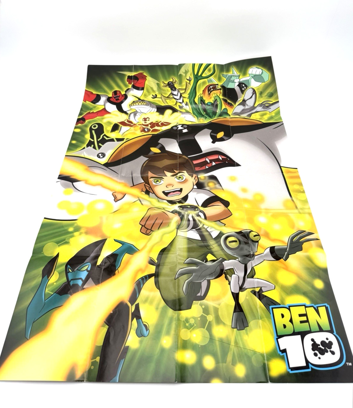 Ben 10 Collector Poster 28x19 Action Packed Vibrant Poster Classic Aliens 2005