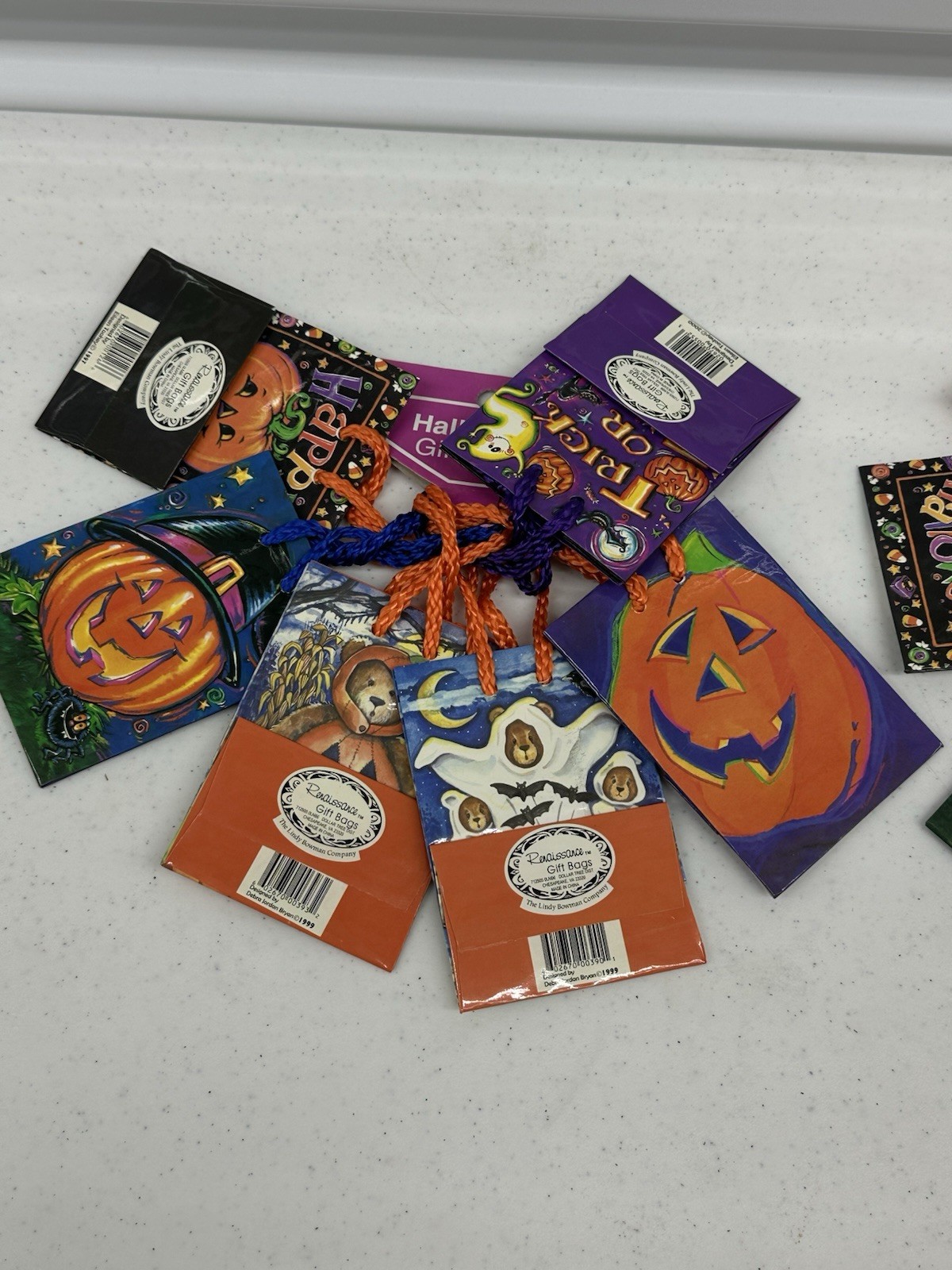 Vintage 1997-2000 Halloween Mini Gift Bags Lot 12 Renaissance Lindy Bowman NOS Vintage 1997-2000 Halloween Mini Gift Bags Lot 12 Renaissance Lindy Bowman NOS