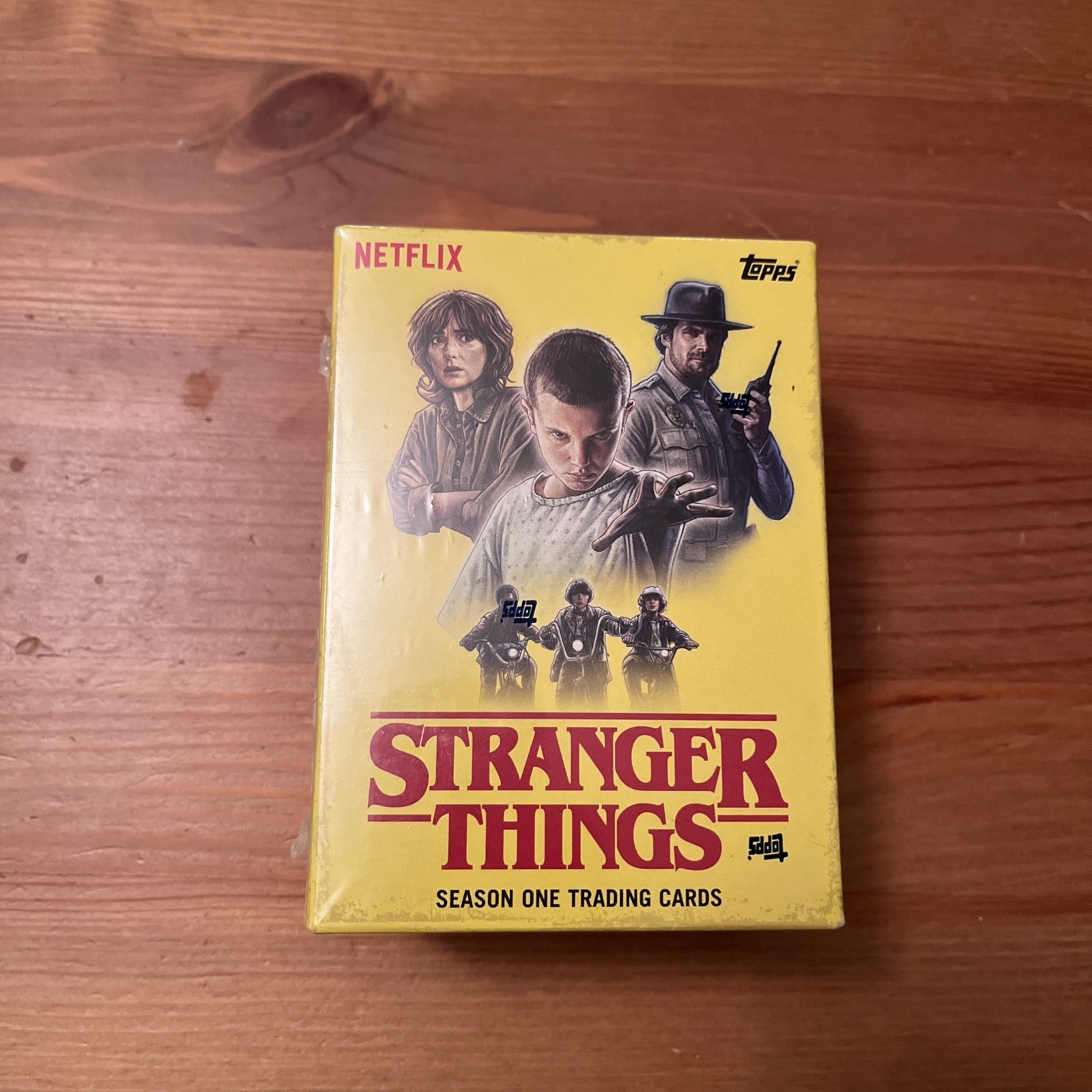 2018 Topps Season 1 STRANGER THINGS Blaster Box New Sealed 2018 Topps Season 1 STRANGER THINGS Blaster Box New Sealed