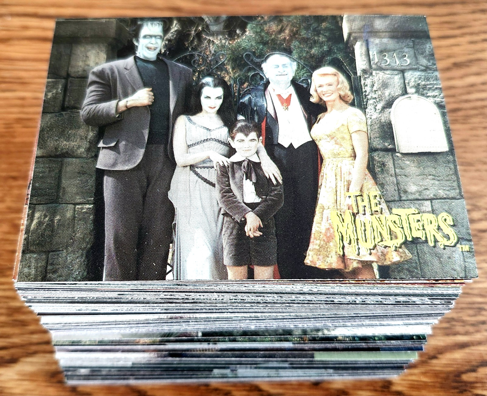 1996 Dart THE MUNSTERS DELUXE COMPLETE SET (90) 1996 Dart THE MUNSTERS DELUXE COMPLETE SET (90)