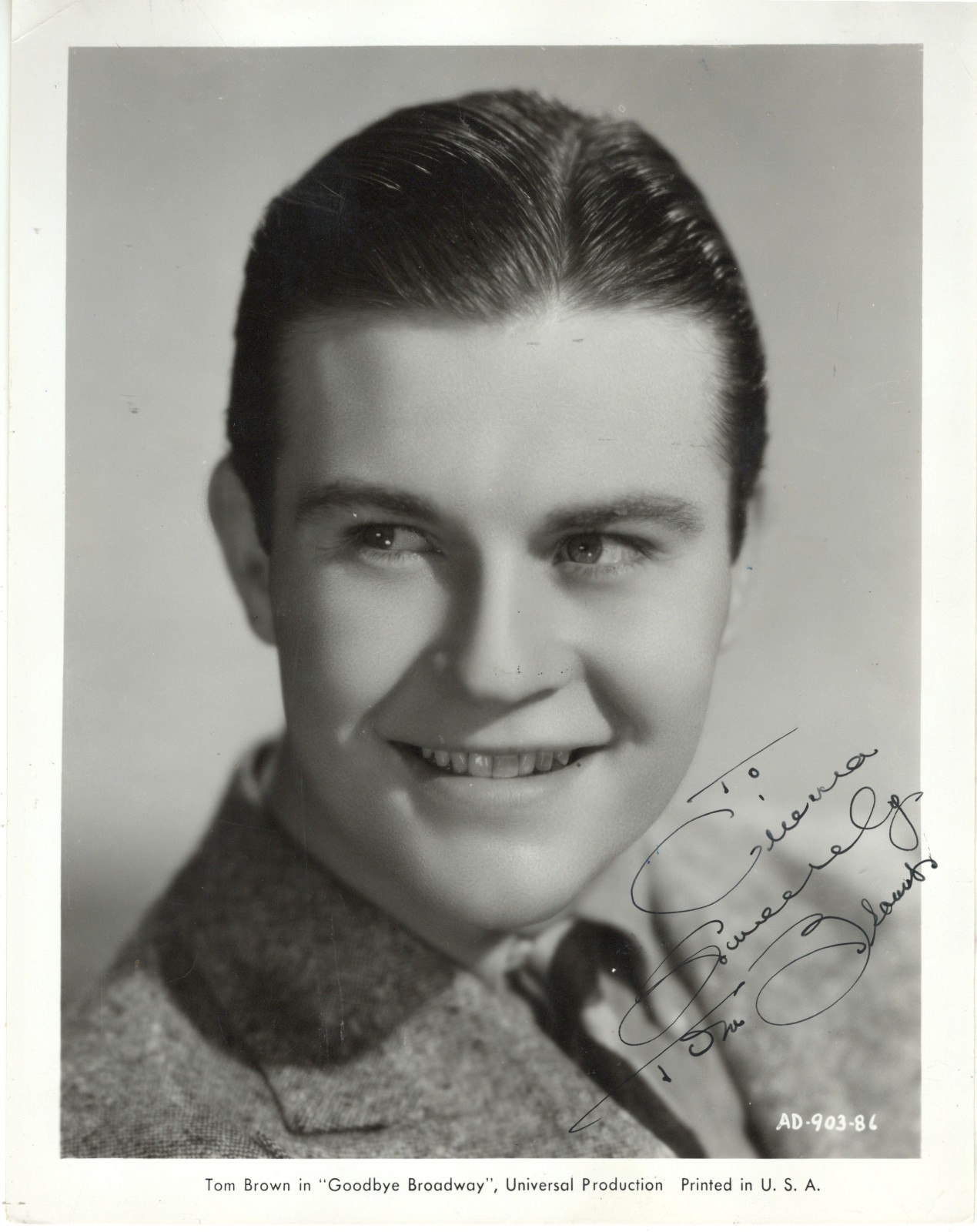 AMERICAN ACTOR & MODEL TOM BROWN, SIGNED VINTAGE STUDIO PHOTO AMERICAN ACTOR & MODEL TOM BROWN, SIGNED VINTAGE STUDIO PHOTO
