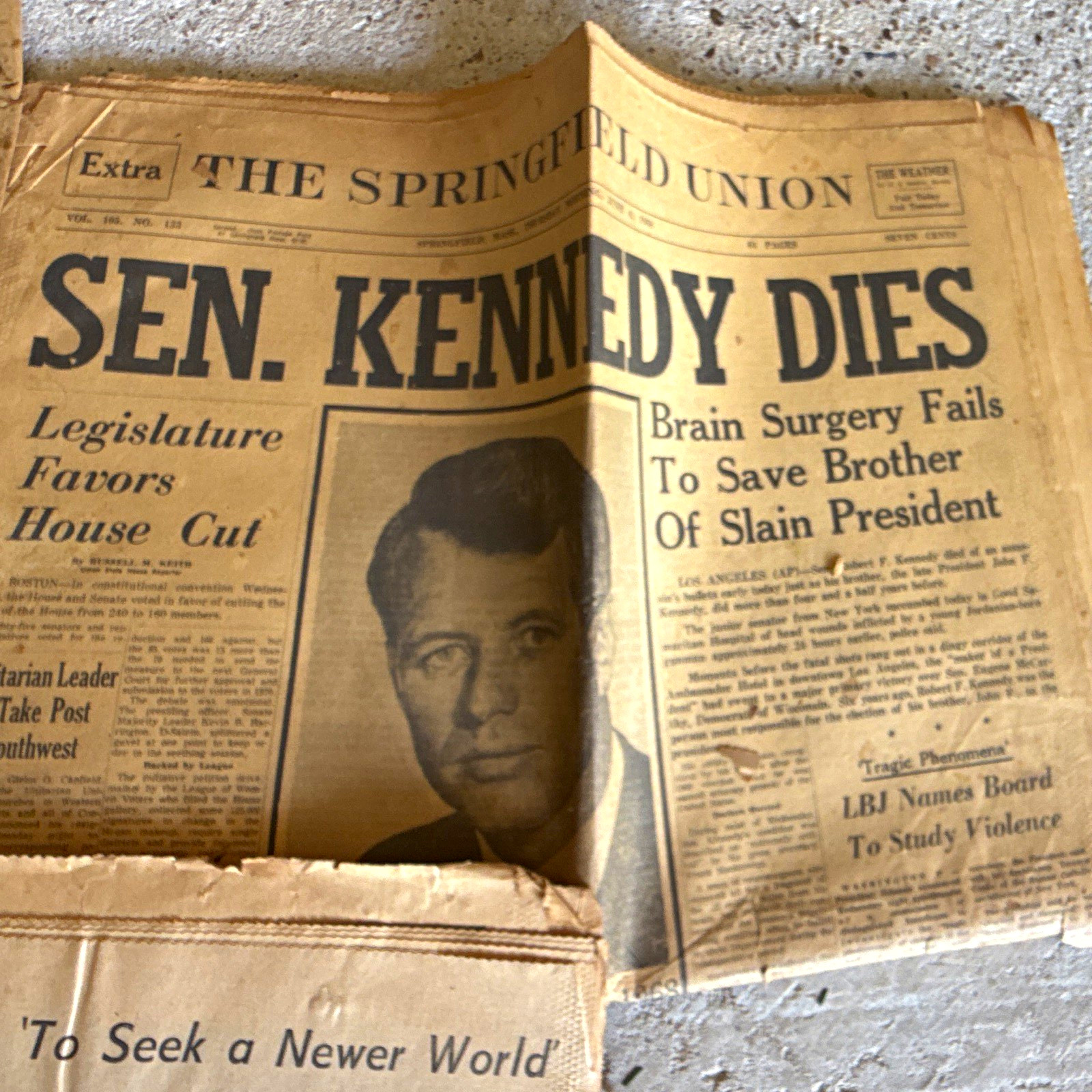 Sunday Times-Union & Sunday News Lot Sen. Kennedy Dies King Killer Seized