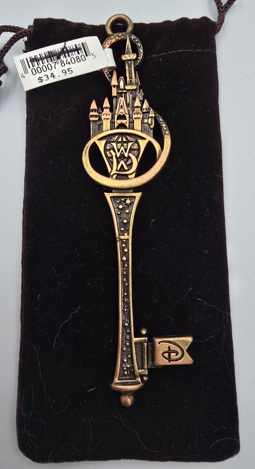 Disney World Parks Cinderella Castle Metal Key BNWT original bag Disney World Parks Cinderella Castle Metal Key BNWT original bag