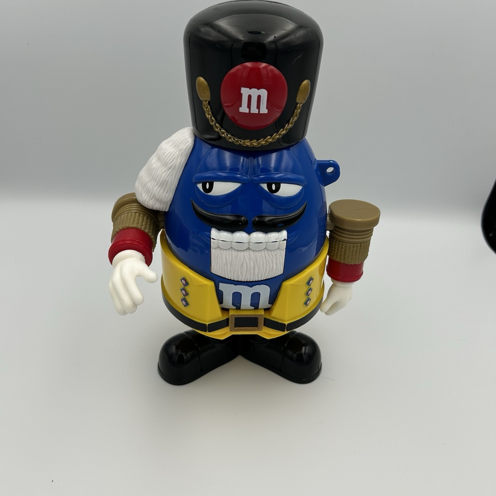 M&M's Nutcracker Limited Edition Blue - Christmas Collectible Candy Dispenser M&M's Nutcracker Limited Edition Blue - Christmas Collectible Candy Dispenser