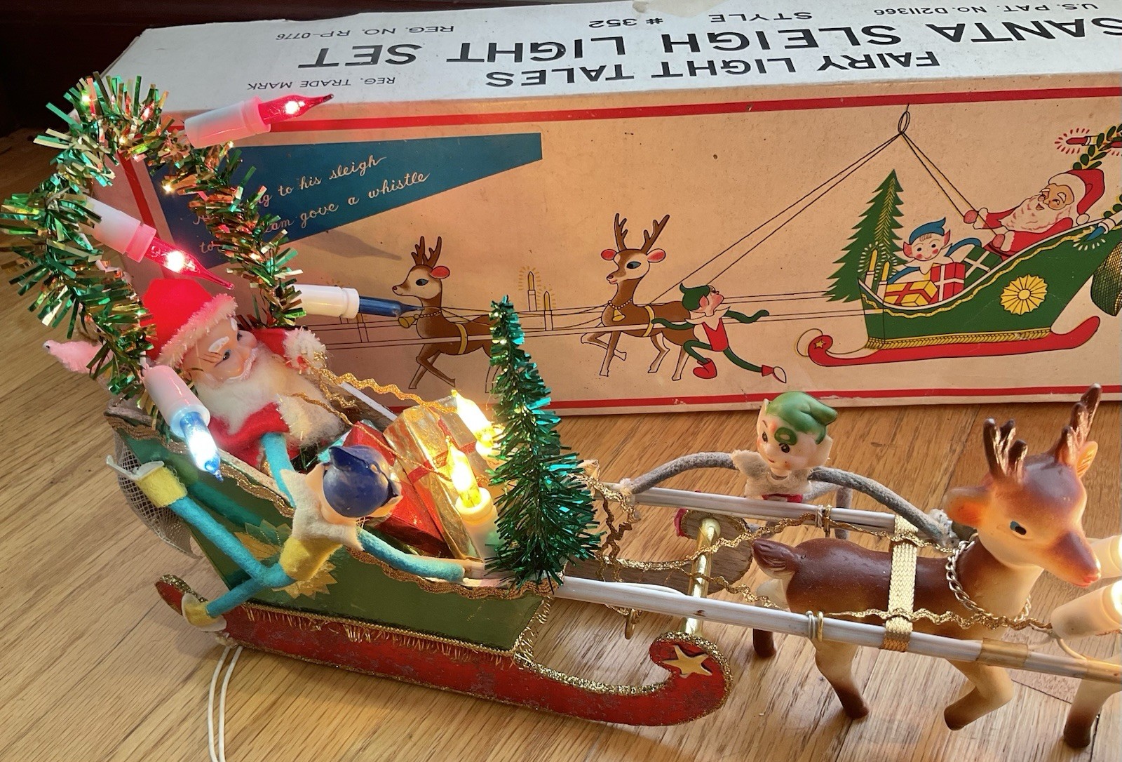 1960s VINTAGE CHRISTMAS FAIRY LITE TALES Santa Sleigh Light Set Rare Box JAPAN 1960s VINTAGE CHRISTMAS FAIRY LITE TALES Santa Sleigh Light Set Rare Box JAPAN