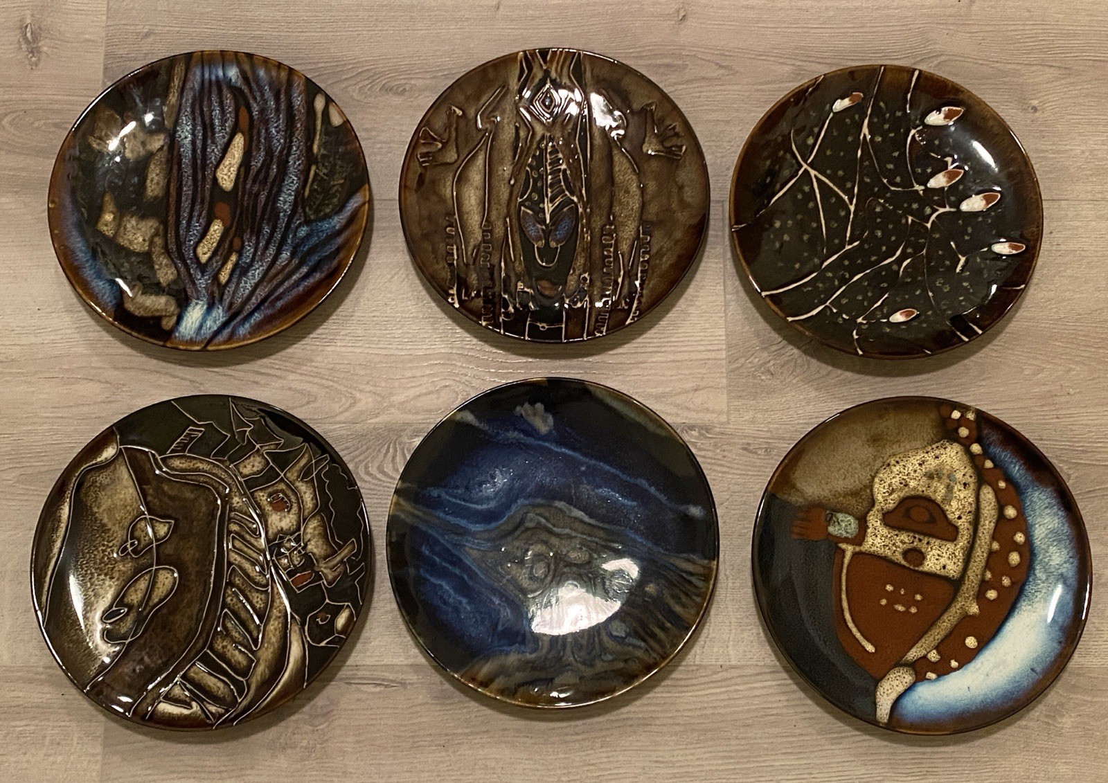 Vintage Chinese Studio Pottery Glazed Abstract MCM Wall Plates Set Of 6 Signed Vintage Chinese Studio Pottery Glazed Abstract MCM Wall Plates Set Of 6 Signed
