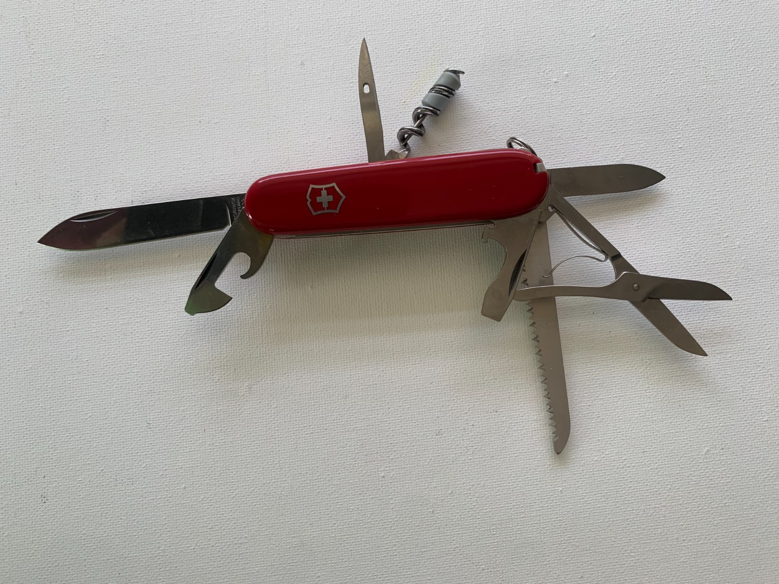 VICTORINOX Swiss Army Knife Huntsman Vintage Pre-1991 Pre-Hook Excellent VICTORINOX Swiss Army Knife Huntsman Vintage Pre-1991 Pre-Hook Excellent