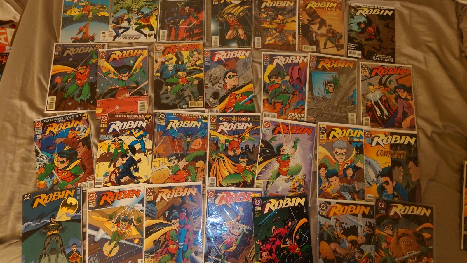 COMPLETE SET ROBIN #0-183 ANNUALS 1-7 TIM DRAKE HARD SET COMPLETE SET ROBIN #0-183 ANNUALS 1-7 TIM DRAKE HARD SET