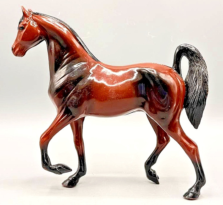 Hartland Saddlebred Mare Horse Figurine 7" Bay Gloss Vintage 1965-1968 USA
