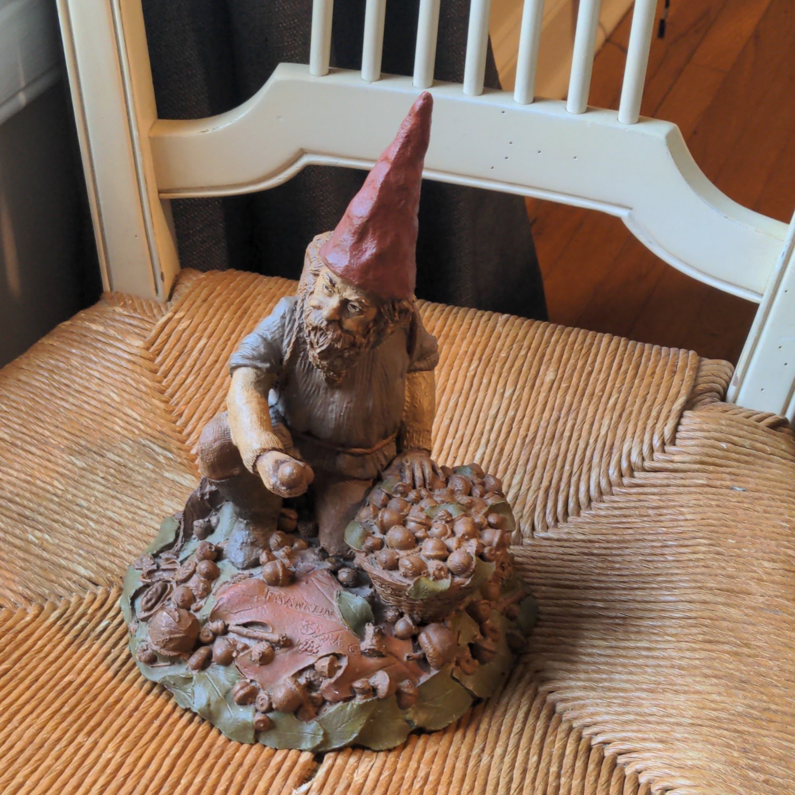 Franklin Mint Fantasy Gnome Figurine w/ Basket of Acorns & Leaves Base Signed Franklin Mint Fantasy Gnome Figurine w/ Basket of Acorns & Leaves Base Signed