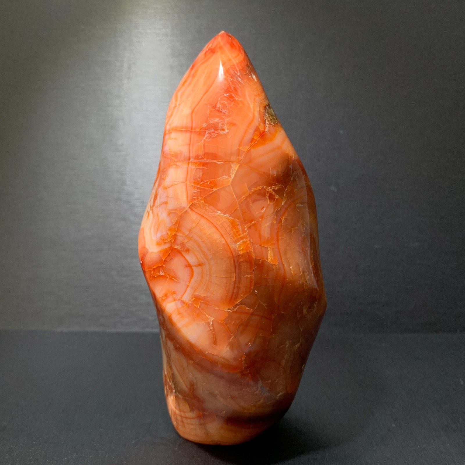 533g Natural Red Agate torch polished quartz crystal Specimen Healing 533g Natural Red Agate torch polished quartz crystal Specimen Healing