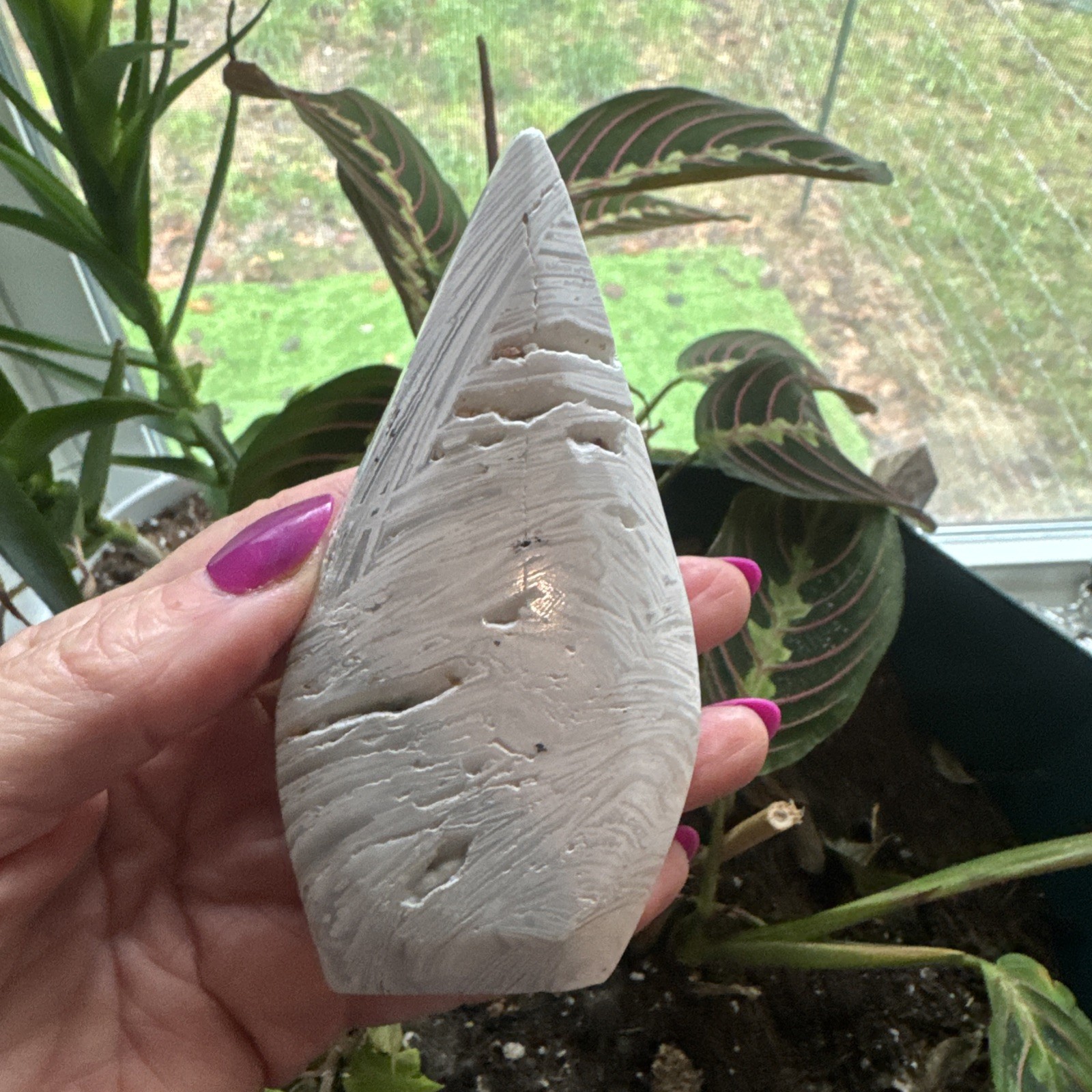 Thousand Layer Crystal Teardrop 177 Grams 4.5” Thousand Layer Crystal Teardrop 177 Grams 4.5”