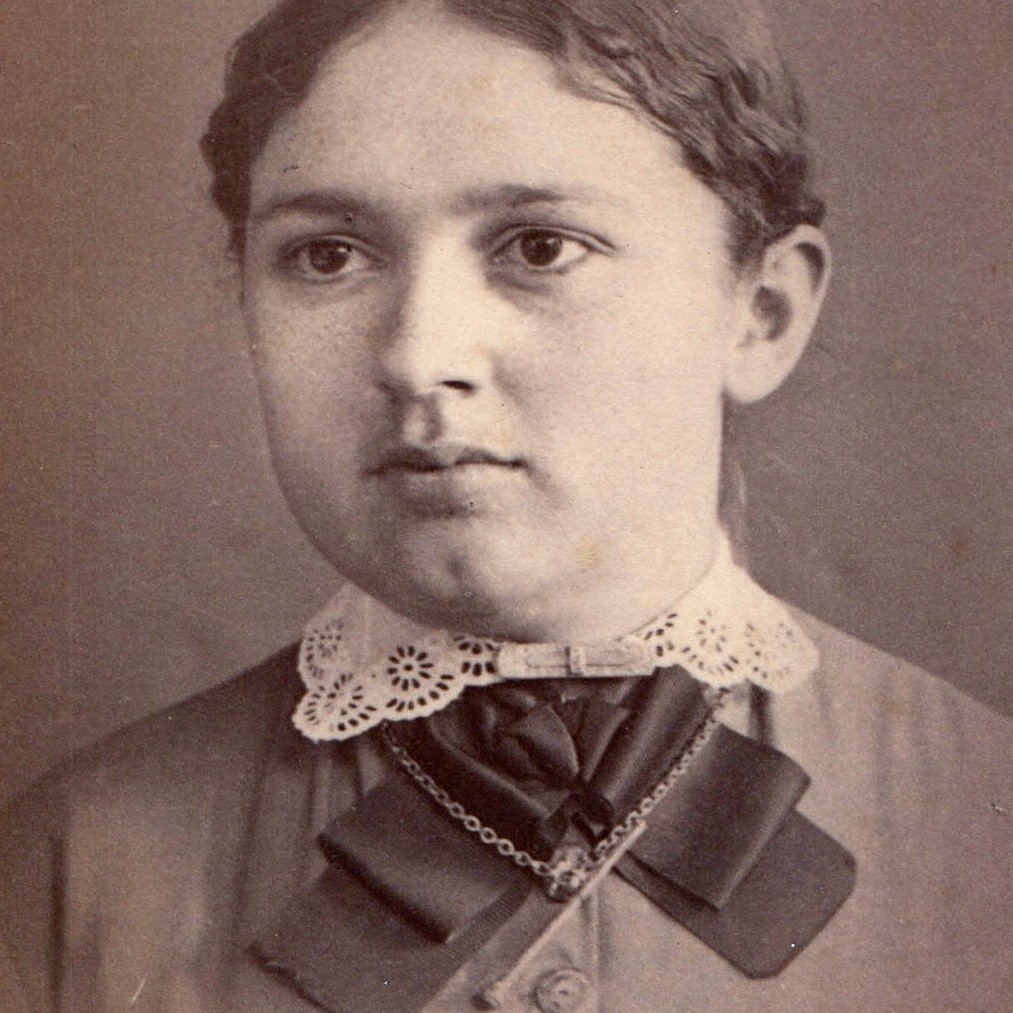c1880s Lancaster, PA CDV Photo John W Hubley Victorian Girl Lace Collar Neck Bow c1880s Lancaster, PA CDV Photo John W Hubley Victorian Girl Lace Collar Neck Bow