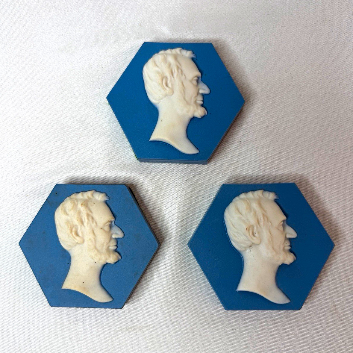 3 Vintage Abraham Lincoln Cameo Tile Paperweights Cambridge Senator Dirksen 3 Vintage Abraham Lincoln Cameo Tile Paperweights Cambridge Senator Dirksen