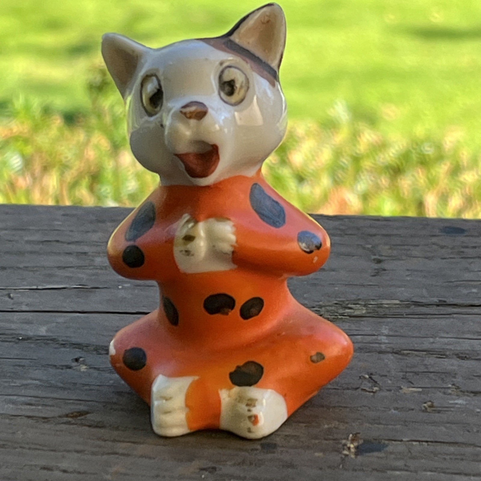 Vintage 1940s Polka Dot Orange Kitten Ceramic Figurine Japan 2.5" Vintage 1940s Polka Dot Orange Kitten Ceramic Figurine Japan 2.5"