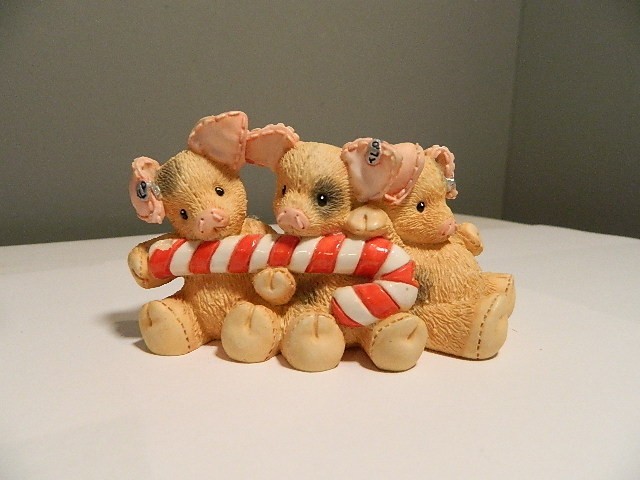 1995 Enesco This Little Piggy #145815 'Yuletide Yummies Fill Our Tummies