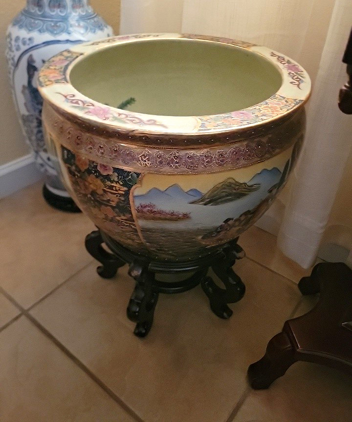 Large Round Asian Style Glazed Ceramic Indoor Planter, Landscape Design Large Round Asian Style Glazed Ceramic Indoor Planter, Landscape Design