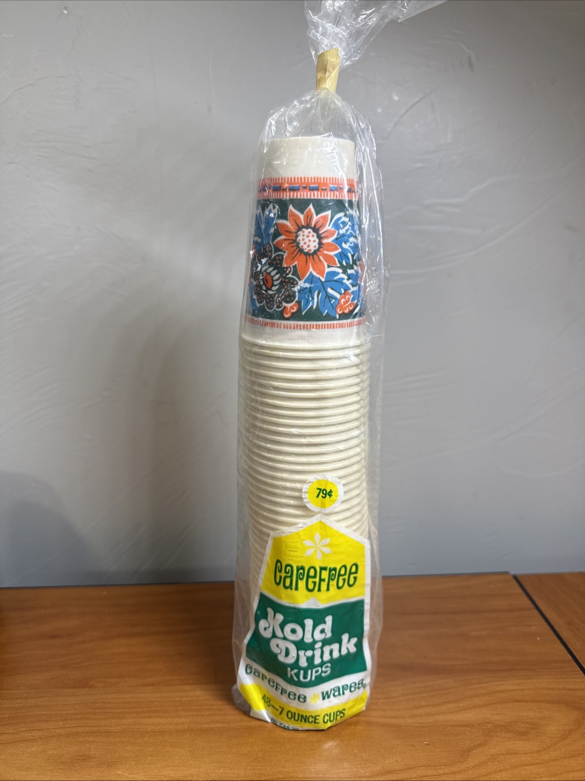 NEW Vintage 70s Carefree Kold Drink Cups Coated Paper Old Store Stock 7oz Floral