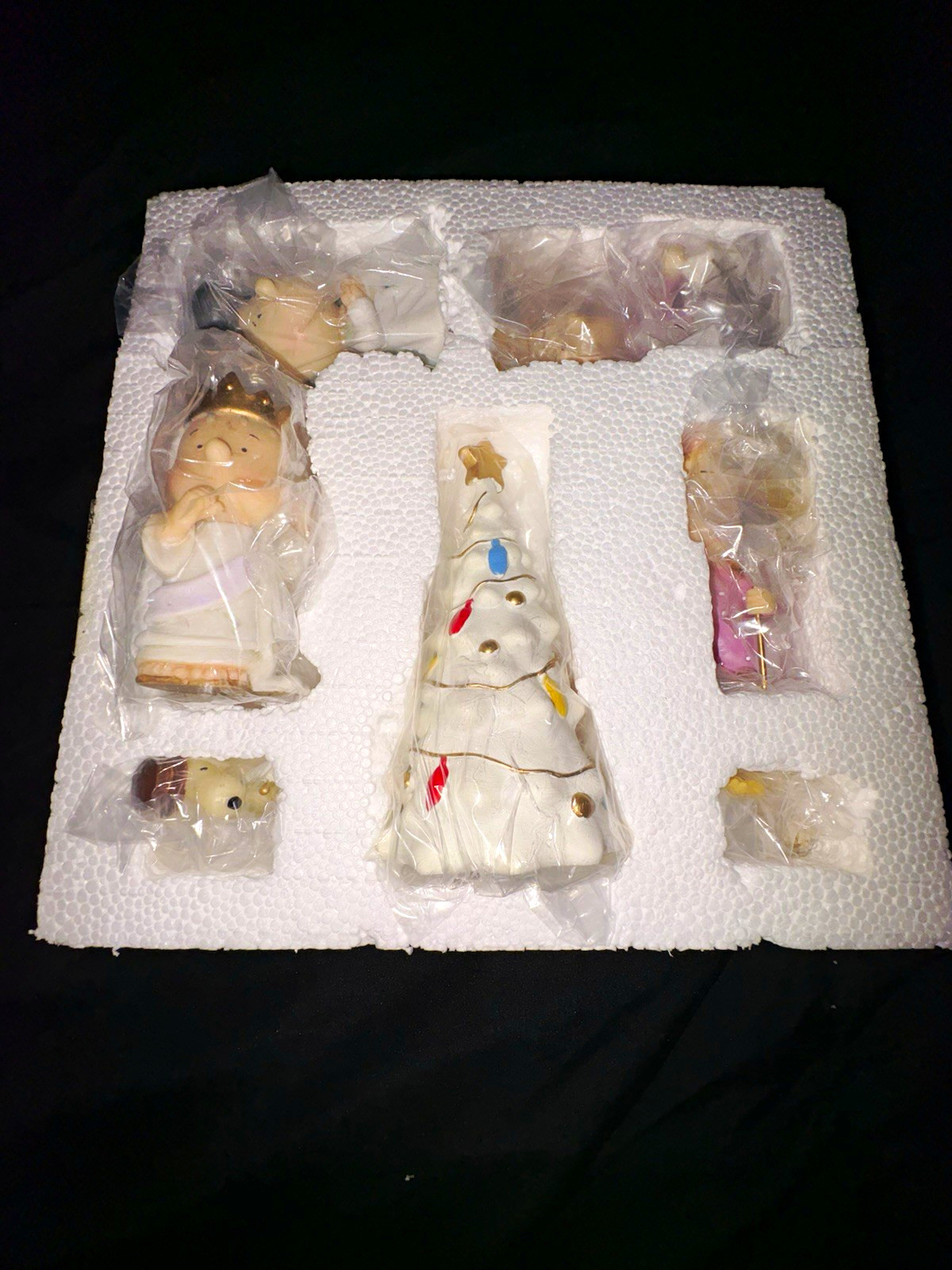 Lenox & Peanut Christmas Ornament Set From 2007 w/ Snoopy Lenox & Peanut Christmas Ornament Set From 2007 w/ Snoopy
