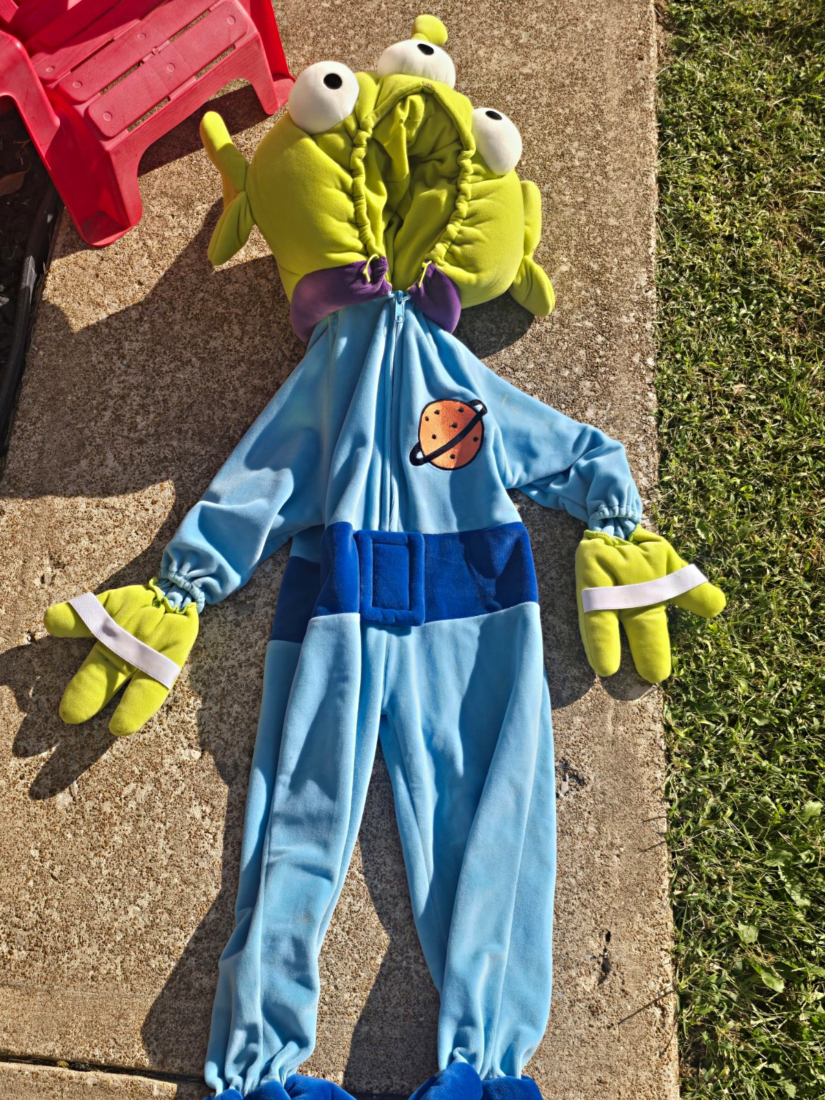 Vintage THE DISNEY CATALOG Toy Story Alien Costume Toddler 2T Fits Like 4T Big Vintage THE DISNEY CATALOG Toy Story Alien Costume Toddler 2T Fits Like 4T Big