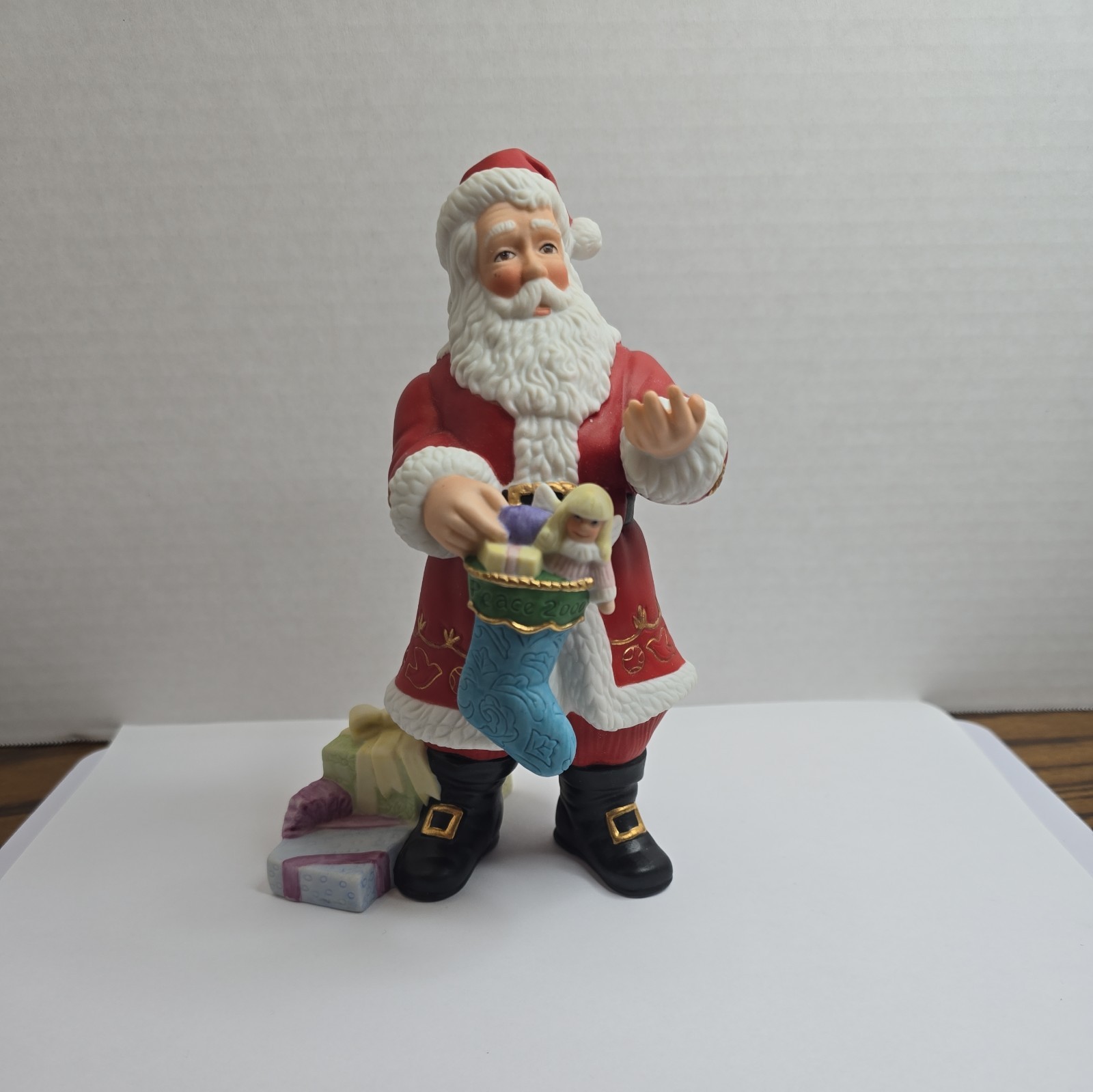 The Lenox 2000 Santa limited edition The Lenox 2000 Santa limited edition
