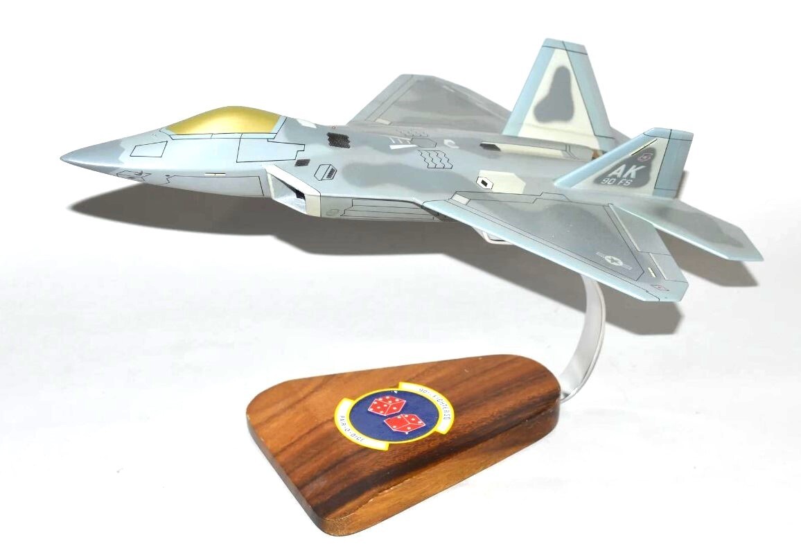 USAF Lockheed Martin F-22 Raptor 90 FS Elmendorf AFB Desk Model 1/48 SC Airplane USAF Lockheed Martin F-22 Raptor 90 FS Elmendorf AFB Desk Model 1/48 SC Airplane