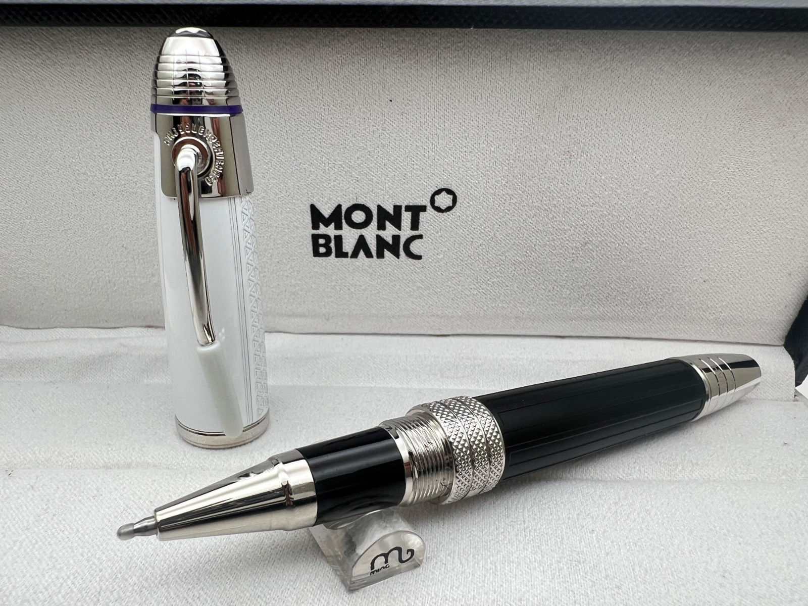 Premium Montblanc Jimi Hendrix Special Limited Edition Rollerball Pen With Box Premium Montblanc Jimi Hendrix Special Limited Edition Rollerball Pen With Box