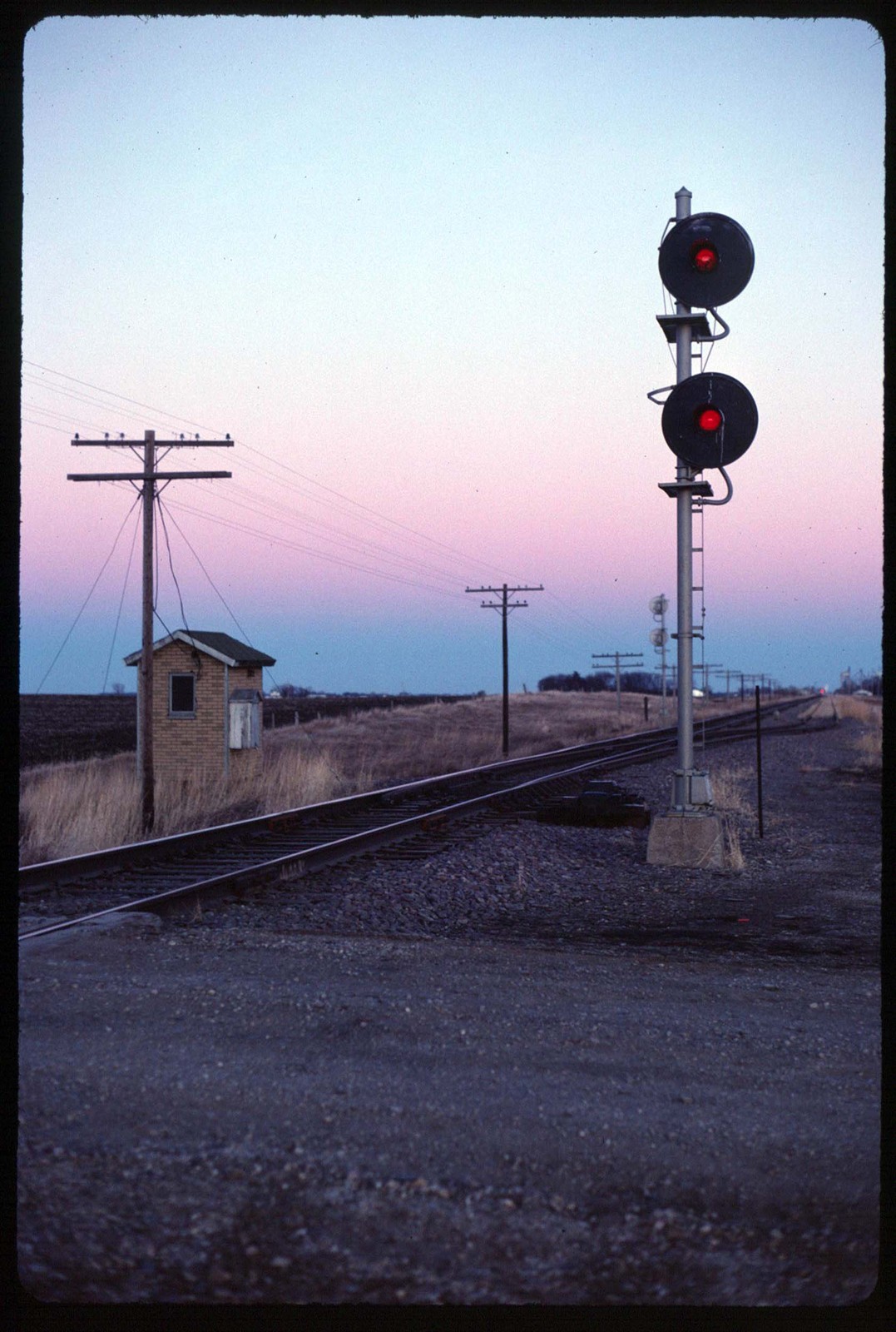 Original Rail Slide - BN Burlington Northern Searchlight Signals Hector MN 1991 Original Rail Slide - BN Burlington Northern Searchlight Signals Hector MN 1991