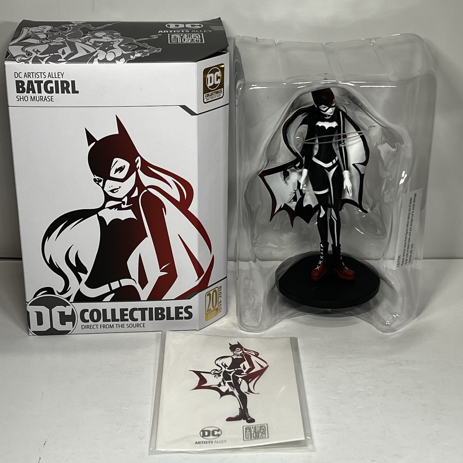 DC Collectibles Artist Alley Sho Murase Batgirl 2214 of 3350 DC Collectibles Artist Alley Sho Murase Batgirl 2214 of 3350