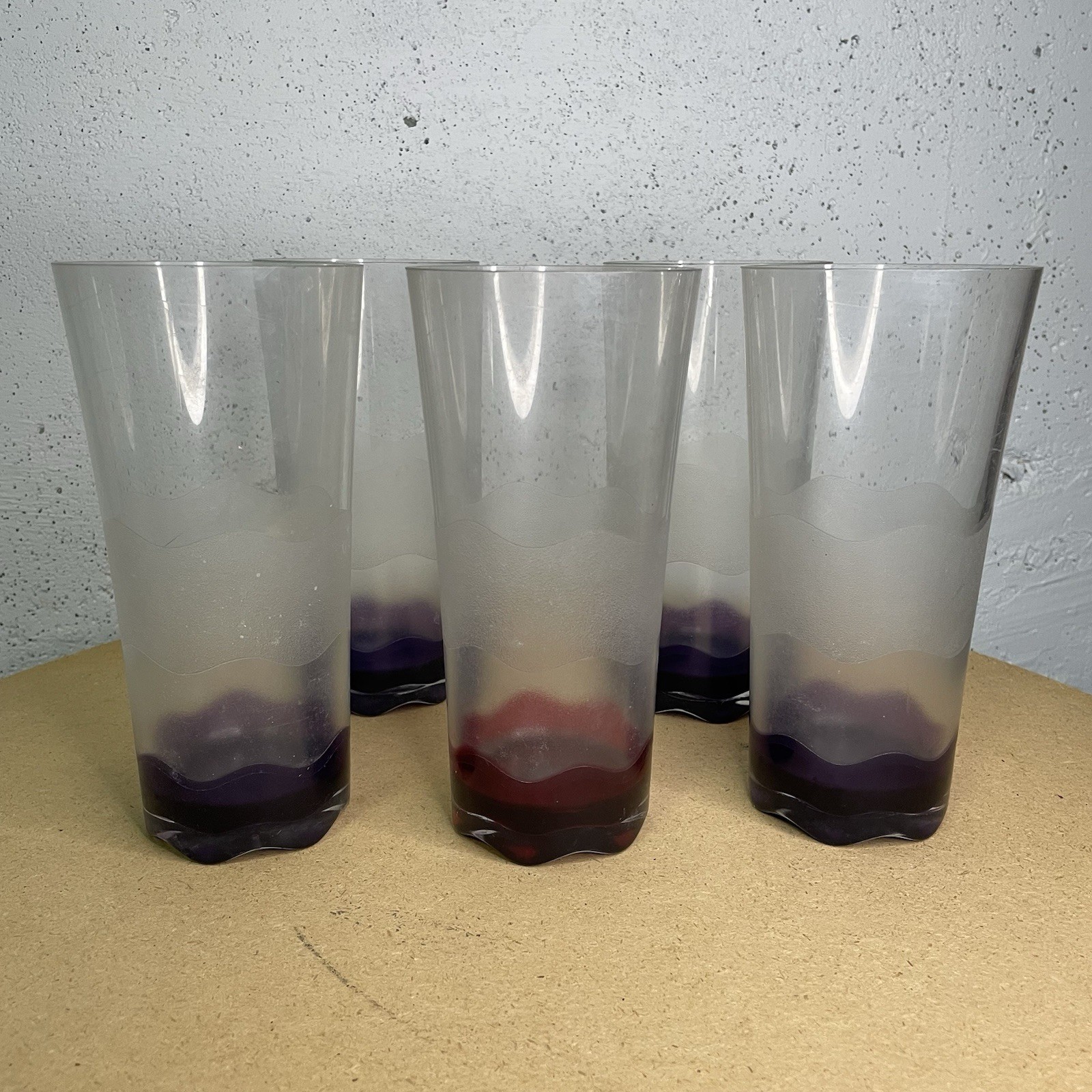 Lot Of 4 Purple & 1 Maroon Used Vintage Tupperware Glasses-4605A-4-Free Shipping Lot Of 4 Purple & 1 Maroon Used Vintage Tupperware Glasses-4605A-4-Free Shipping