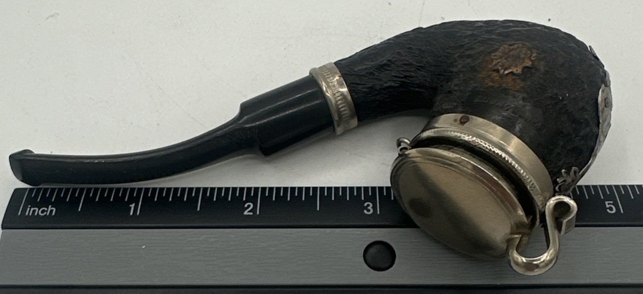 Vintage Swiss Made BBK Hinged Lid Carved Wood Tobacco Pipe Elk Stag Vintage Swiss Made BBK Hinged Lid Carved Wood Tobacco Pipe Elk Stag
