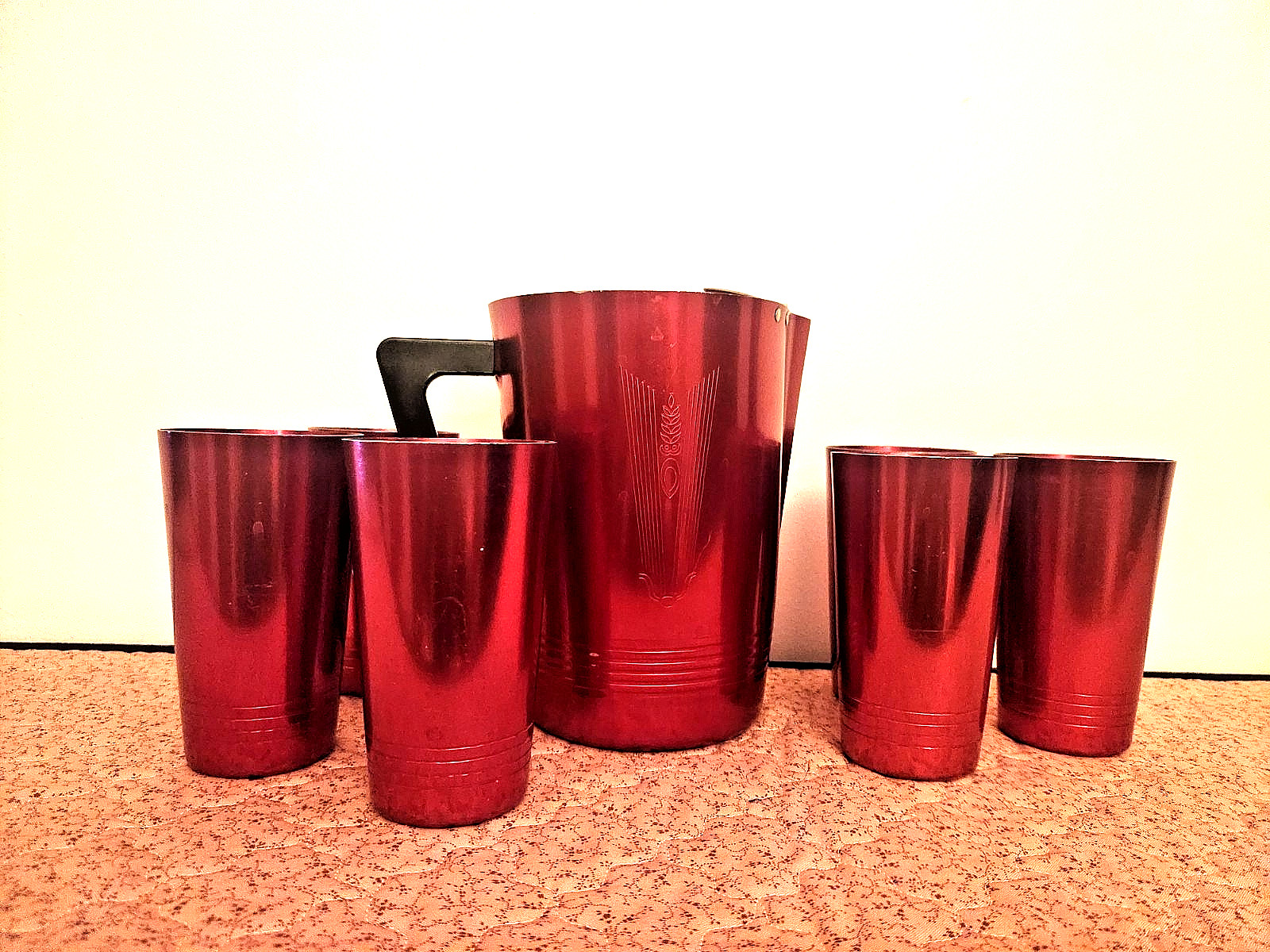Regal Ware Aluminum Red Pitcher with Handle & 5 Tumblers Set Regal Ware Aluminum Red Pitcher with Handle & 5 Tumblers Set