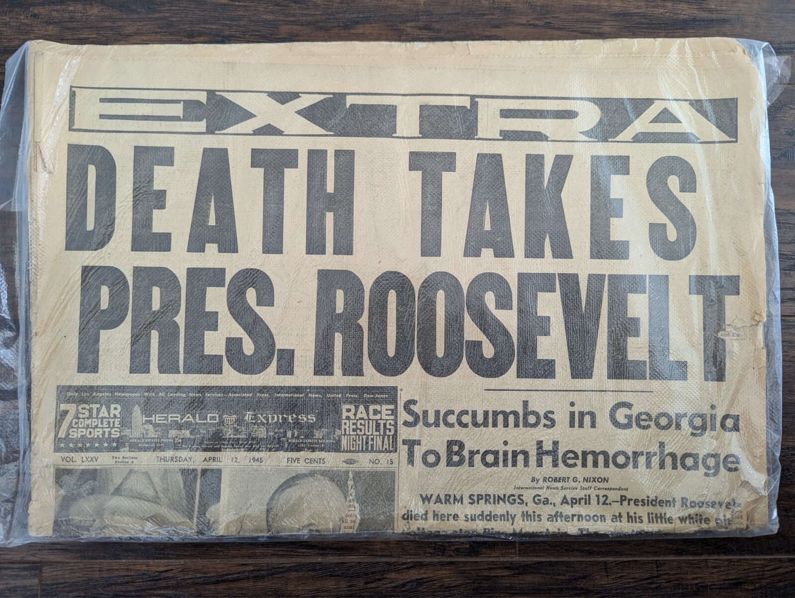 Original L.A. Herald Express, WWII April 12, 1945 "Death Takes Pres. Roosevelt" Original L.A. Herald Express, WWII April 12, 1945 "Death Takes Pres. Roosevelt"