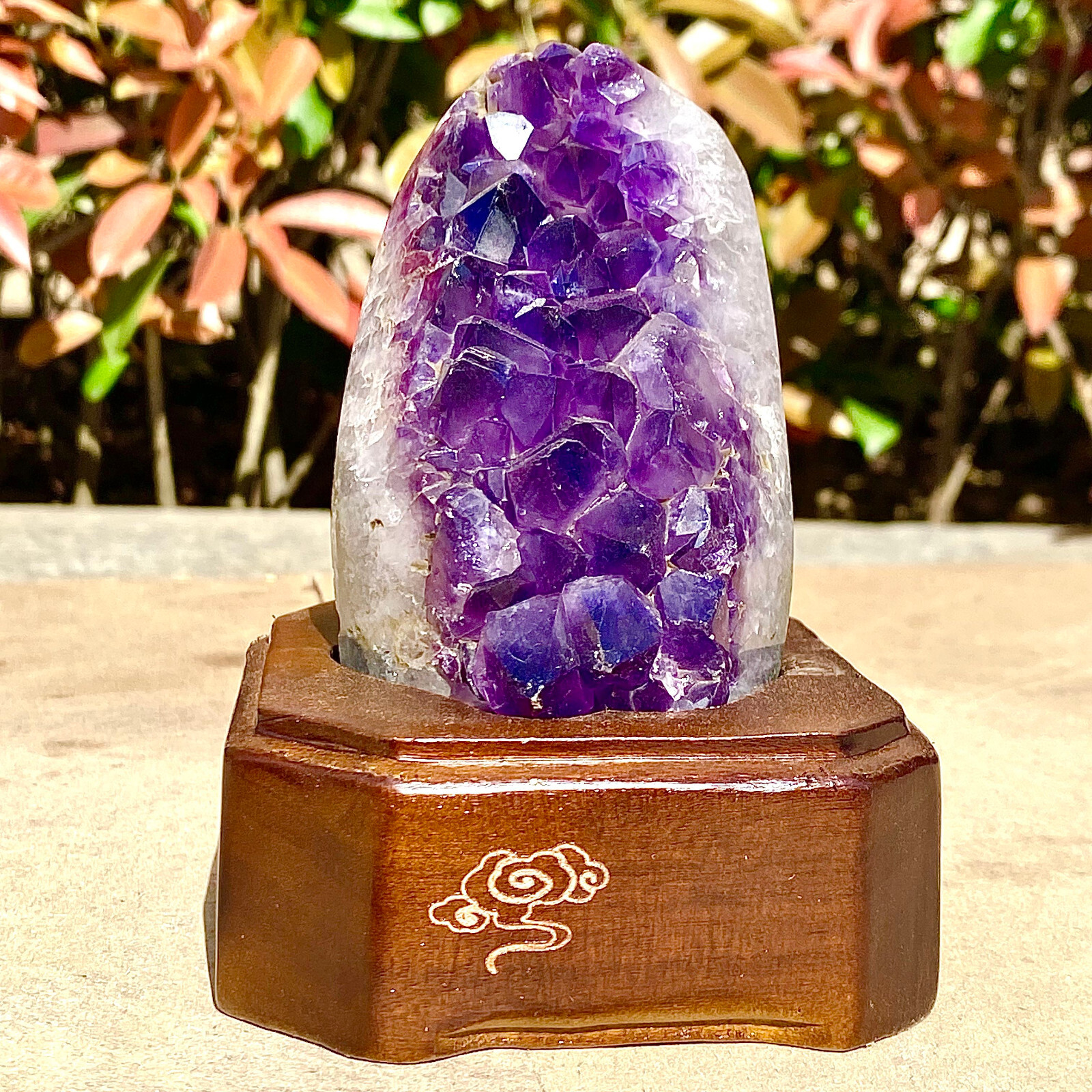 1.24LB Natural Uruguayan Amethyst Quartz Cave Geode Crystal Healing+base 1.24LB Natural Uruguayan Amethyst Quartz Cave Geode Crystal Healing+base