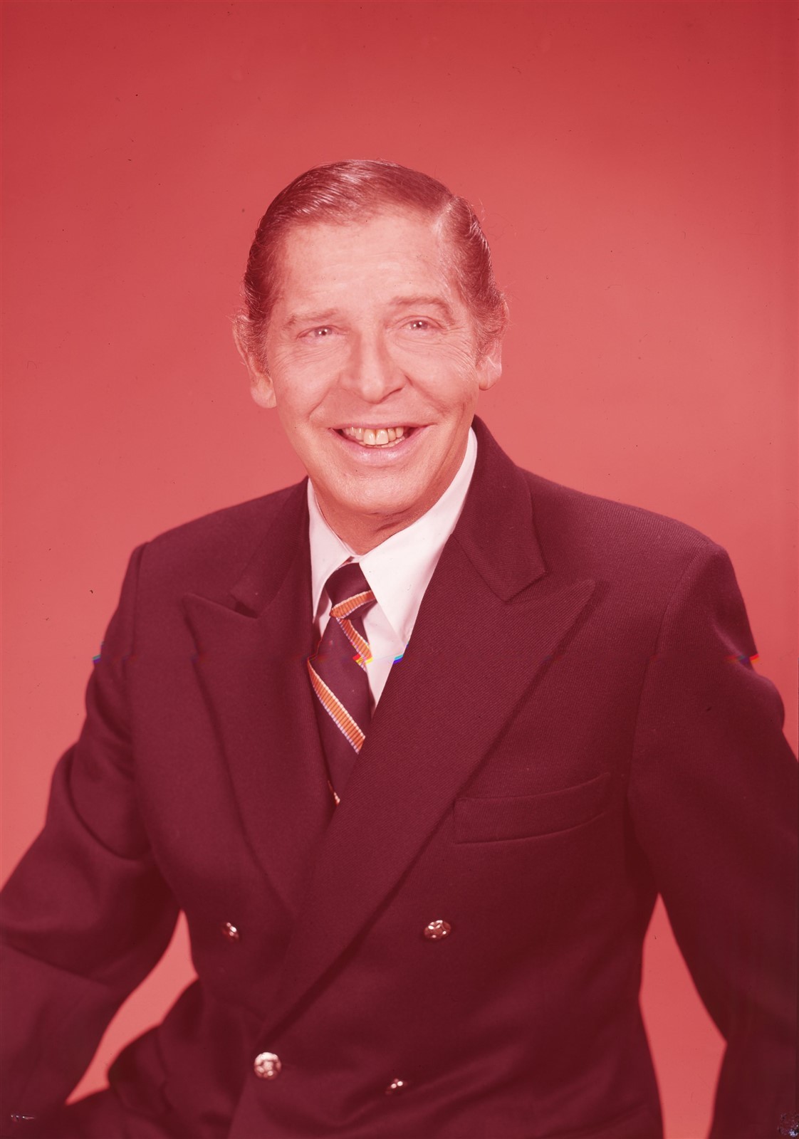 PFE3-822 MILTON BERLE 1970 ORIGINAL NY MIRROR COVER SHOOT 5X7 COLOR TRANSPARENCY PFE3-822 MILTON BERLE 1970 ORIGINAL NY MIRROR COVER SHOOT 5X7 COLOR TRANSPARENCY