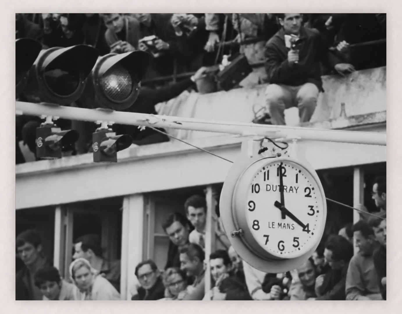 11X8.5 1966 LE MANS D-DAY RACE START CLOCK B&W VINTAGE PHOTO REPRO