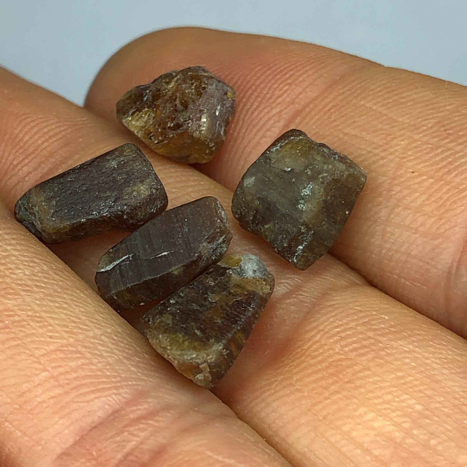 Parisite Lot of 5 pieces 21.5 CARATS / 4.3 gram-High Quality From Muzo Colombia Parisite Lot of 5 pieces 21.5 CARATS / 4.3 gram-High Quality From Muzo Colombia