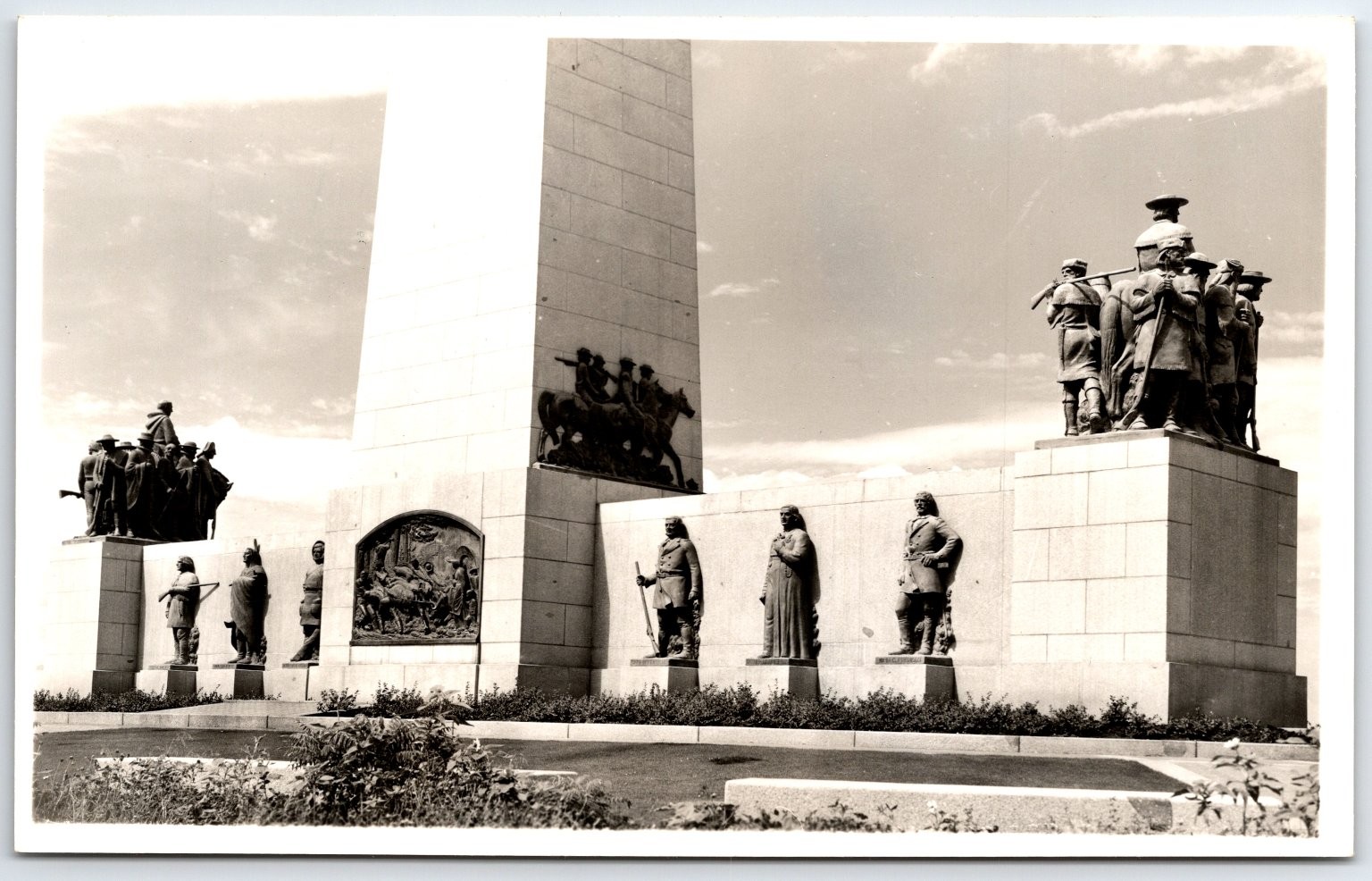 Vintage RPPC Plymouth MA National Monument to the Forefathers Pilgrim