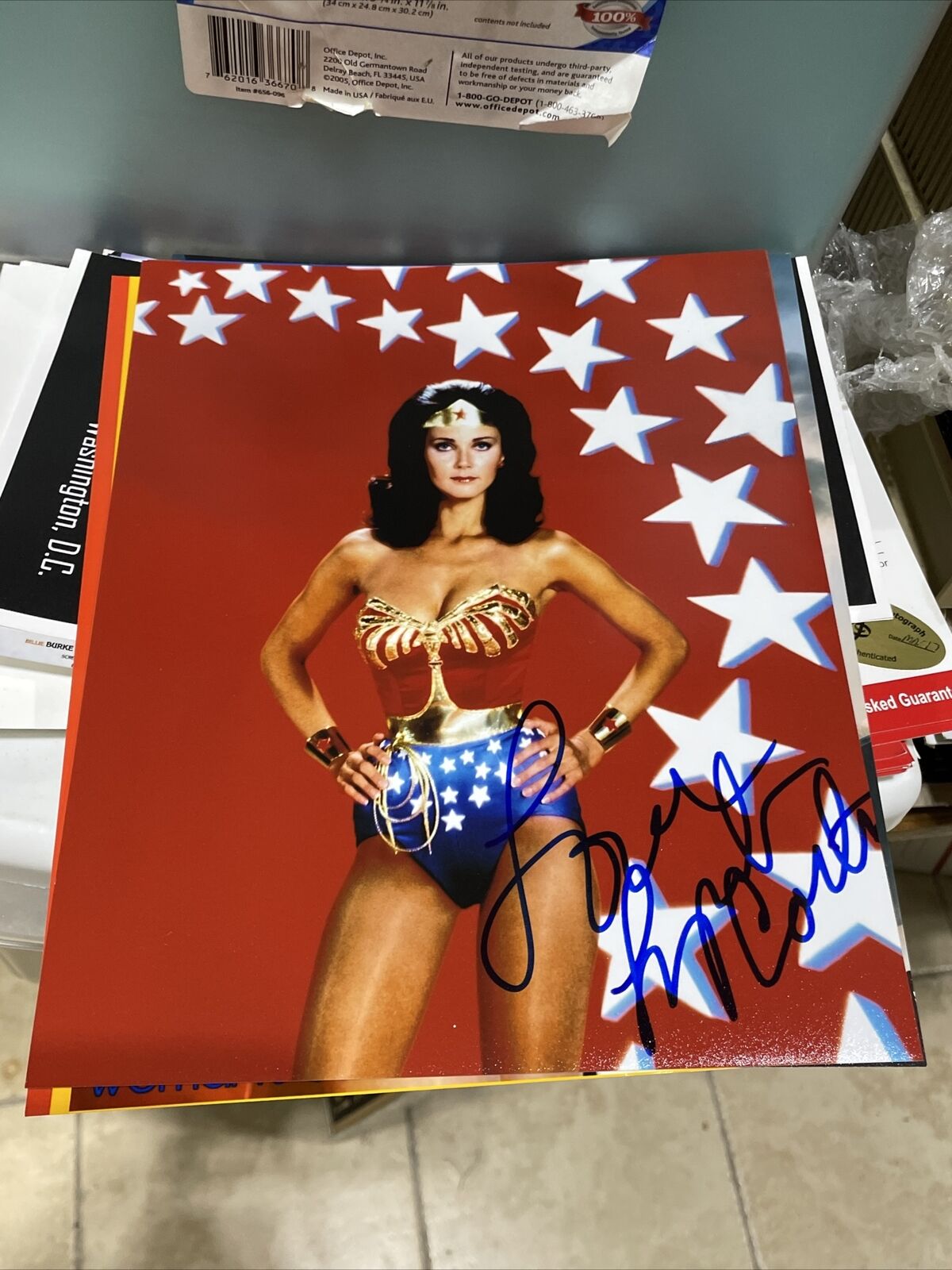 Wonder Woman Signed LOT Autograph Lynda Carter Gal Godot TV Classic