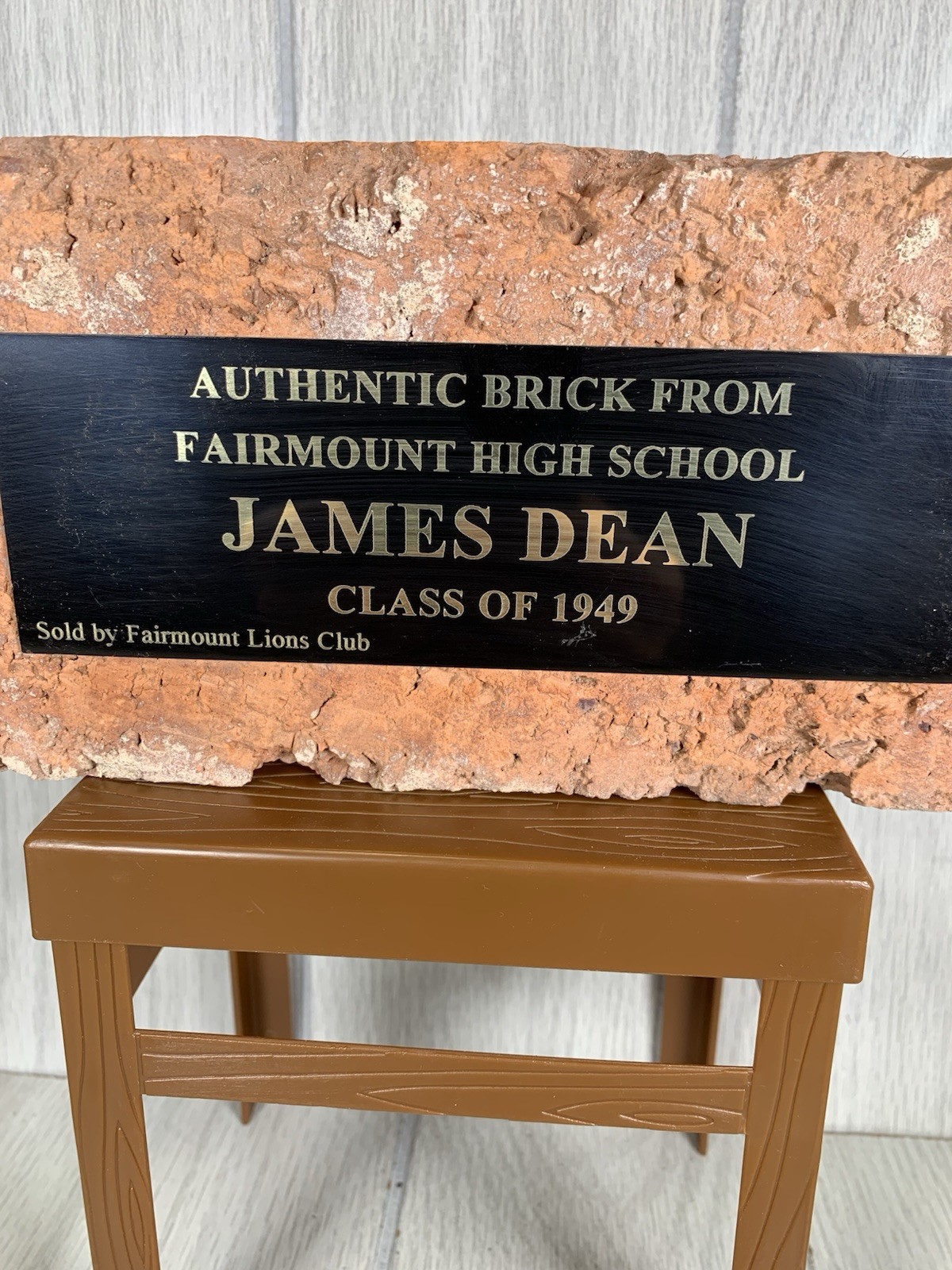 JAMES DEAN Fairmount Indiana High School Brick Authentic Memorabilia Winslow JAMES DEAN Fairmount Indiana High School Brick Authentic Memorabilia Winslow