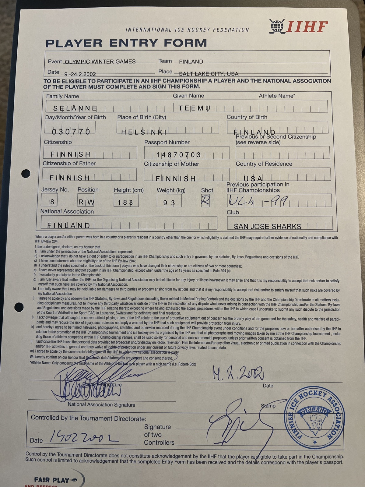 Teemu Selanne Signed 2002 Olympics IIHF Player Entry Form - Ice Hockey - Finland Teemu Selanne Signed 2002 Olympics IIHF Player Entry Form - Ice Hockey - Finland