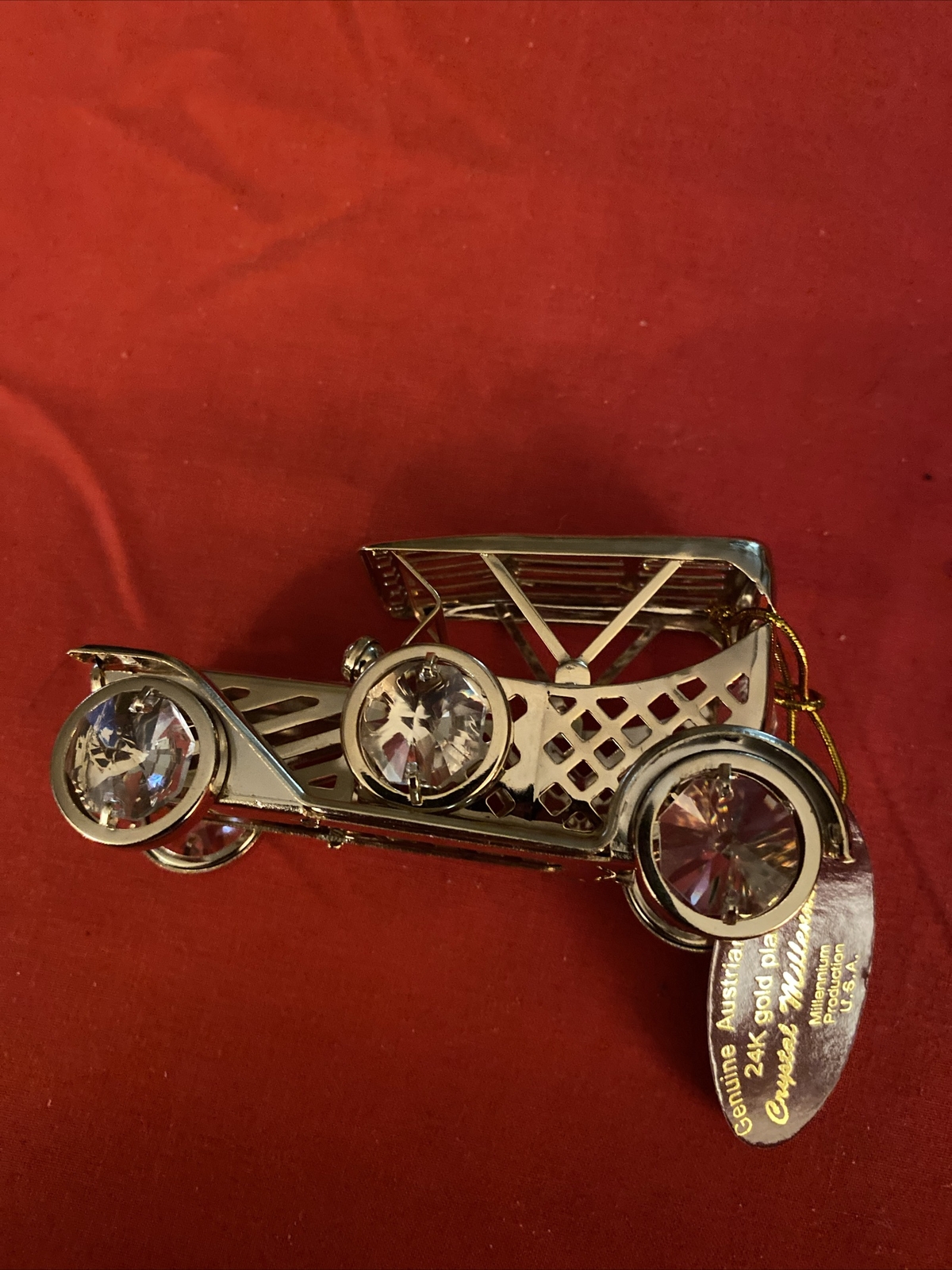 VTG GENUINE AUSTRIAN CRYSTAL ANTIQUE CAR 24K GOLD PLATED FIGURINE (USA) VTG GENUINE AUSTRIAN CRYSTAL ANTIQUE CAR 24K GOLD PLATED FIGURINE (USA)