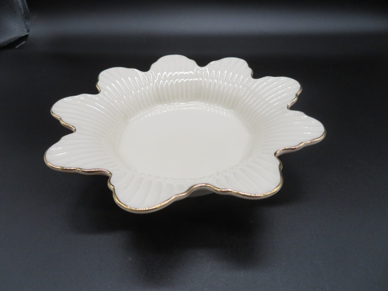 120 Anniversary Lenox Meridian Collection 24K Gold Trim Candy Dish Bowl