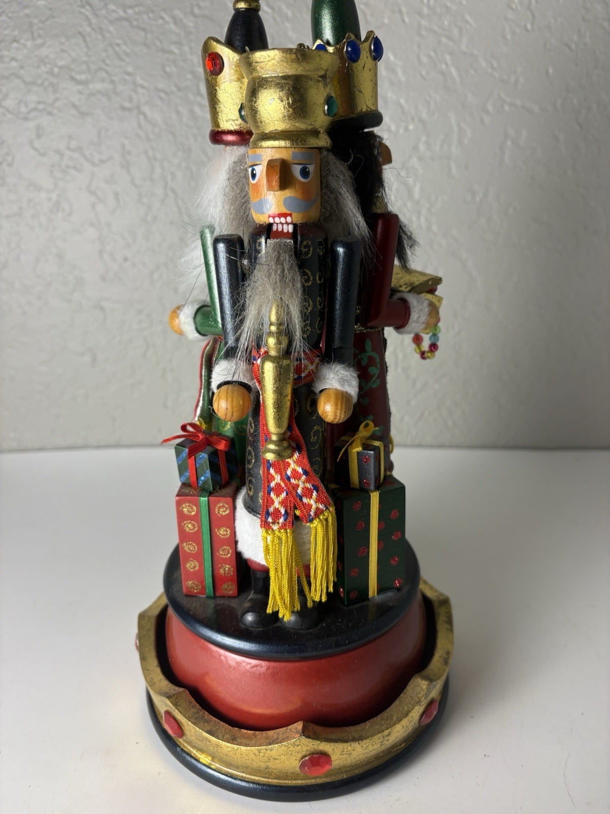 14" Bombay Co. We Three Kings Rotating Musical Nutcracker Christmas 2006 See Des 14" Bombay Co. We Three Kings Rotating Musical Nutcracker Christmas 2006 See Des