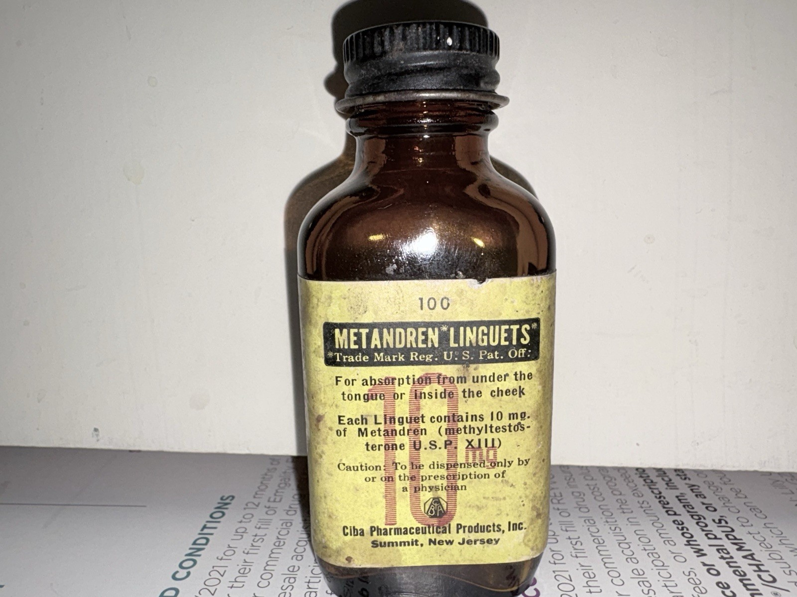 Empty VTG Pharmaceutical Narcotic Bottle ‘Metandren’ CIBA Testosterone Antique Empty VTG Pharmaceutical Narcotic Bottle ‘Metandren’ CIBA Testosterone Antique
