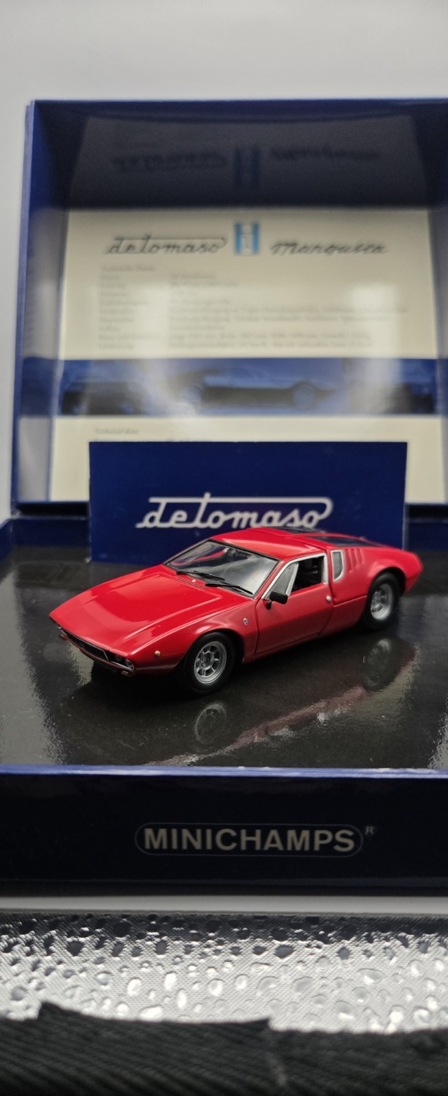 1969 DeTomaso Mangusta 1:43 MiniChamps, MIB, RARE WOW 1969 DeTomaso Mangusta 1:43 MiniChamps, MIB, RARE WOW